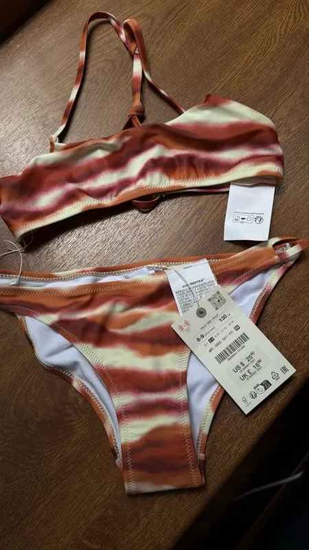 Купальник новый Zara kids р8-9 лет