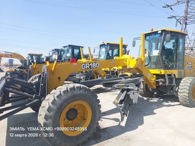 XCMG GR180 — автогрейдер в наличии