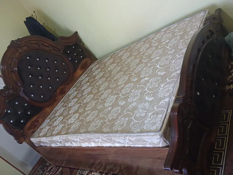 Продаётся двуспальная спальня 2 Продаётся двуспальная спальня 2