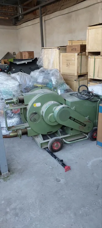Tomosada TS-10MT beton nasosi