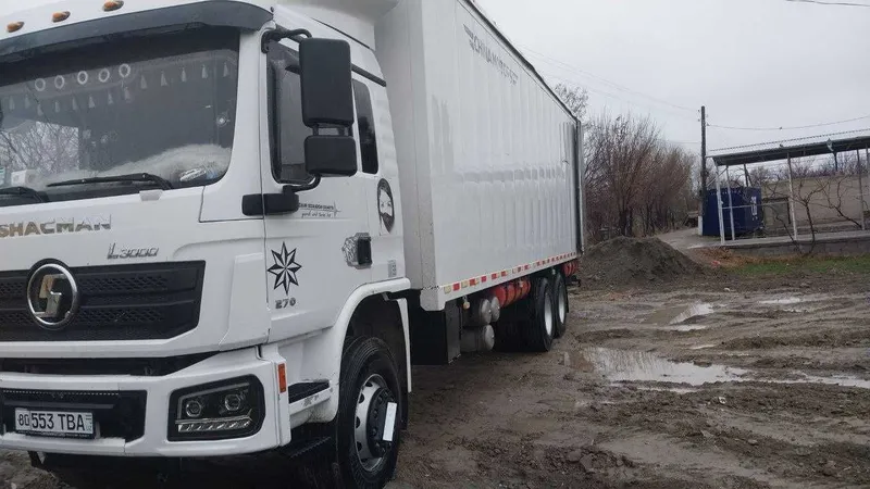 SHACMAN L3000 Furgon — фото 4