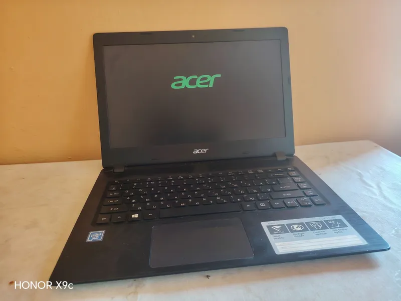 ACER Ultra transformer — фото 1