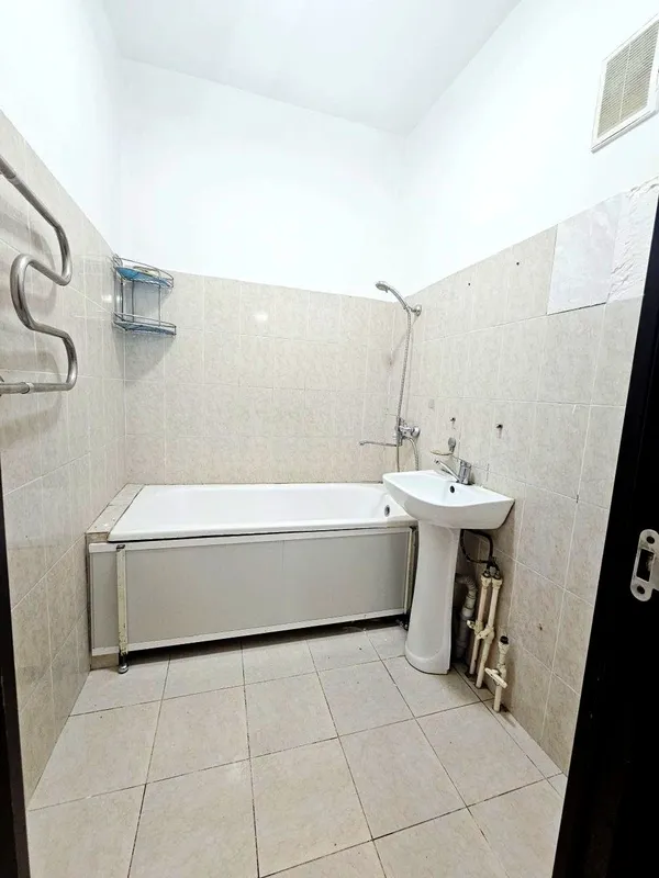 2/4/7, Sergeli 9, g‘isht, yangi qurilish 58 m² 5