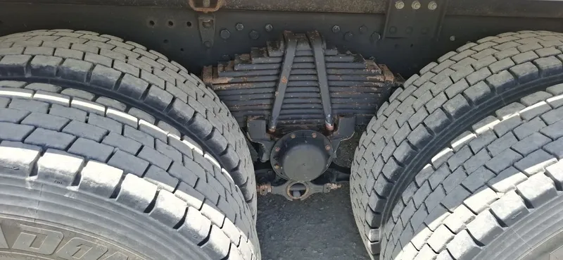 Kamaz 6520 maz prisepi bilan sotiladi 5