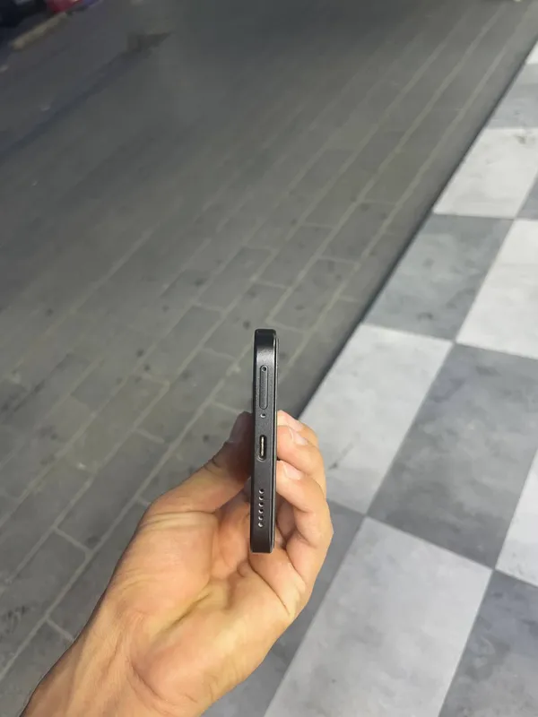 Xiaomi 15t 12-256, полный комплект: документы, коробка, зарядное устройство 4 Xiaomi 15t 12-256, полный комплект: документы, коробка, зарядное устройство 4