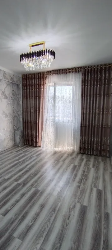 кивартира сотилади срочно 2