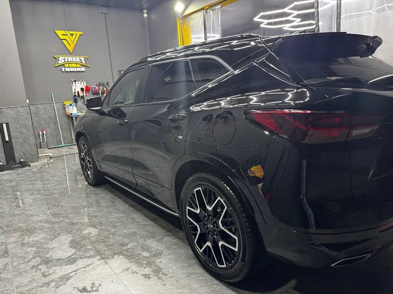 Chevrolet Blazer 4 Chevrolet Blazer 4