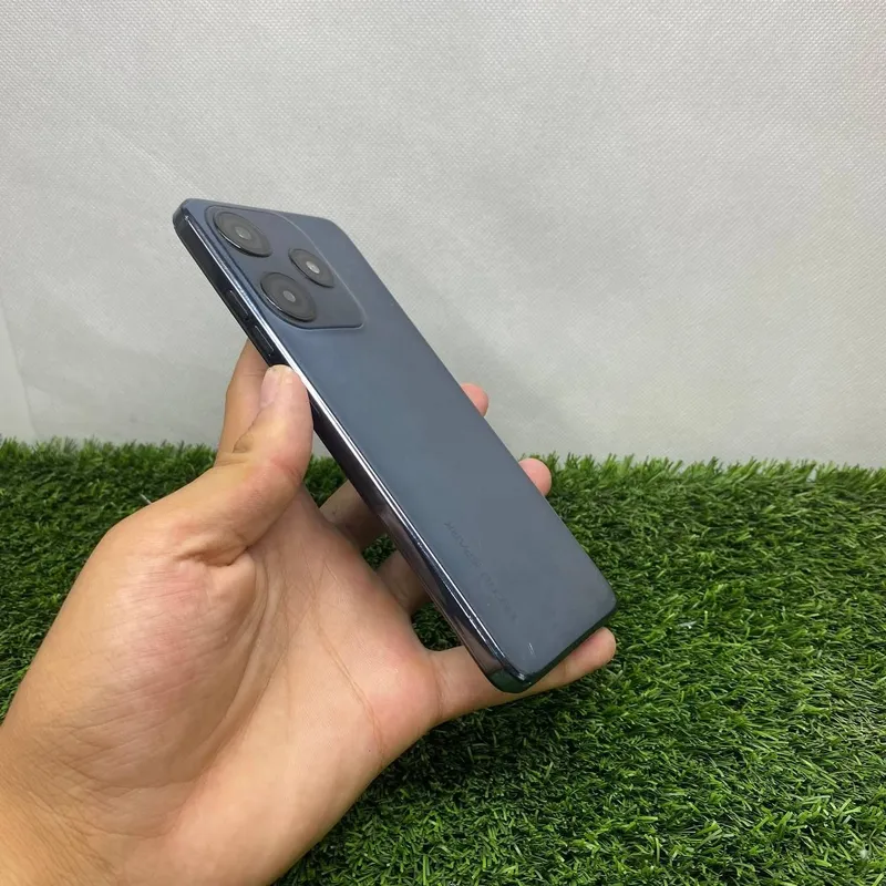 Tecno Spark Go dastavka bor 4 Tecno Spark Go dastavka bor 4