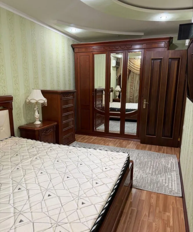 Mirzo Ulug‘bek tumanida 80 m² maydonli 3 xonali kvartira sotiladi 4