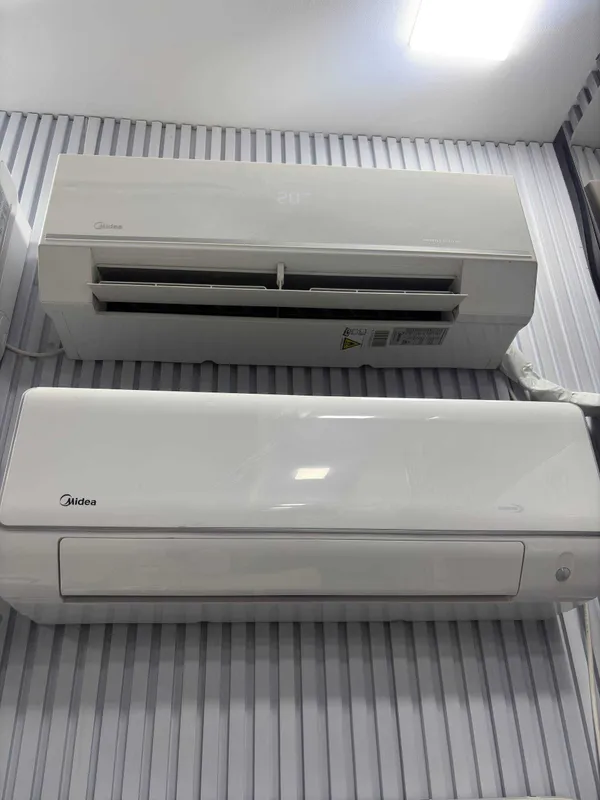 Кондиционер Midea All Easy Pro Ai Inverter 12000 btu — фото 1