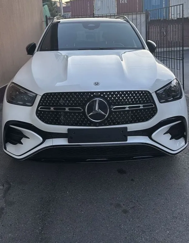 Mercedes-Benz GLE 450 SUV 2024 год — фото 2