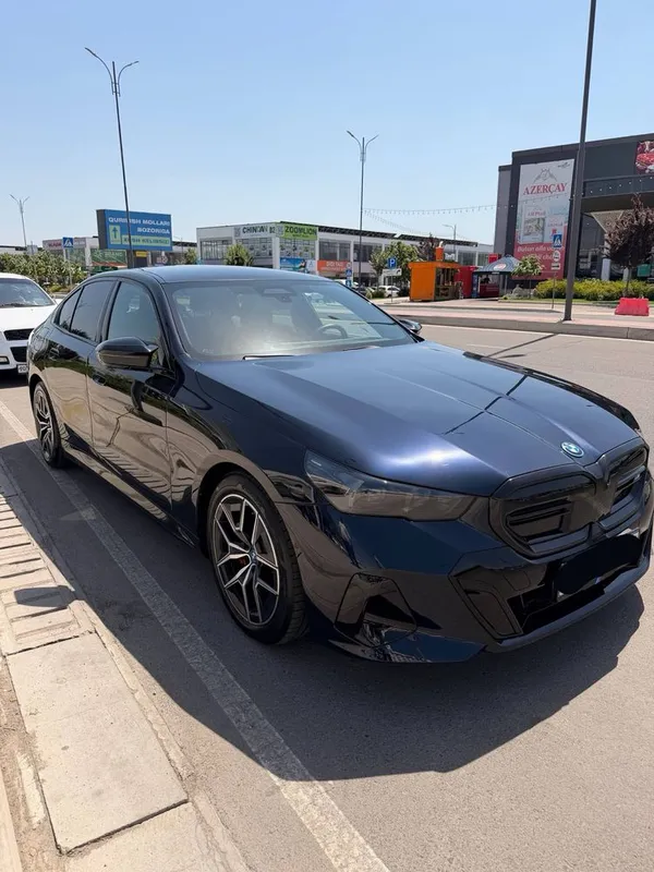 Bmw i5 m60 amerikanskiy zborka 2024/2025 yili — фото 5