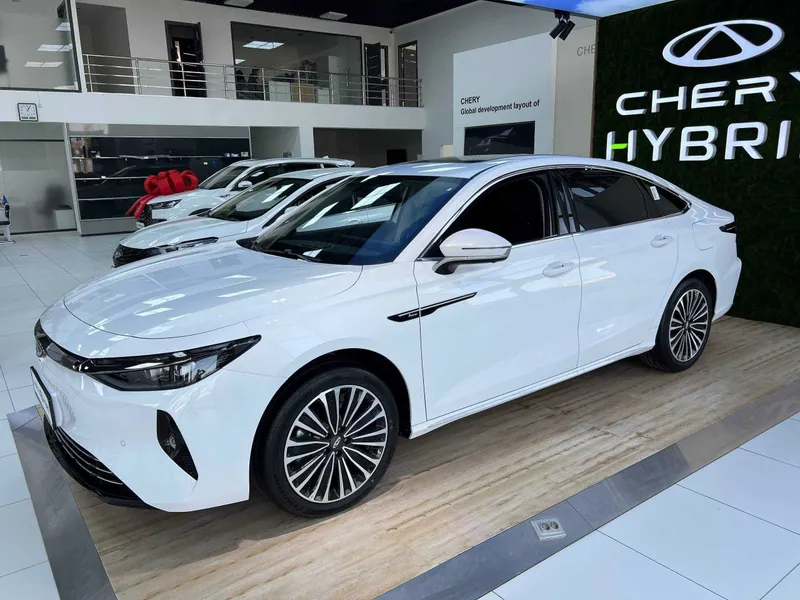 Chery arrizo 8 hybrid PREMIUM 1 Chery arrizo 8 hybrid PREMIUM 1