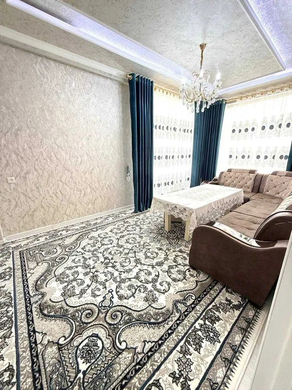 Срочно сдам кв 3/2/5 на 2 квартале ор-р Yunusabad Gallery. D2 3