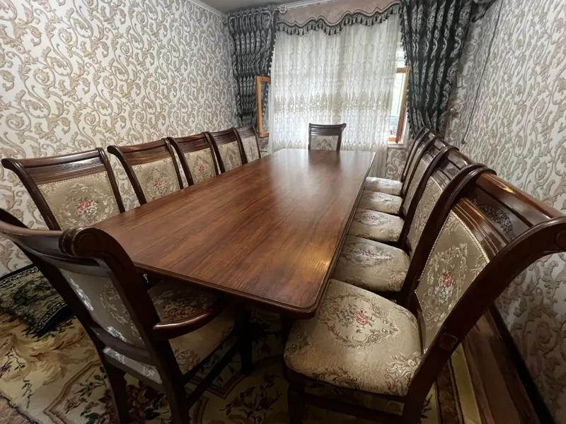 Стол с стульями — фото 3