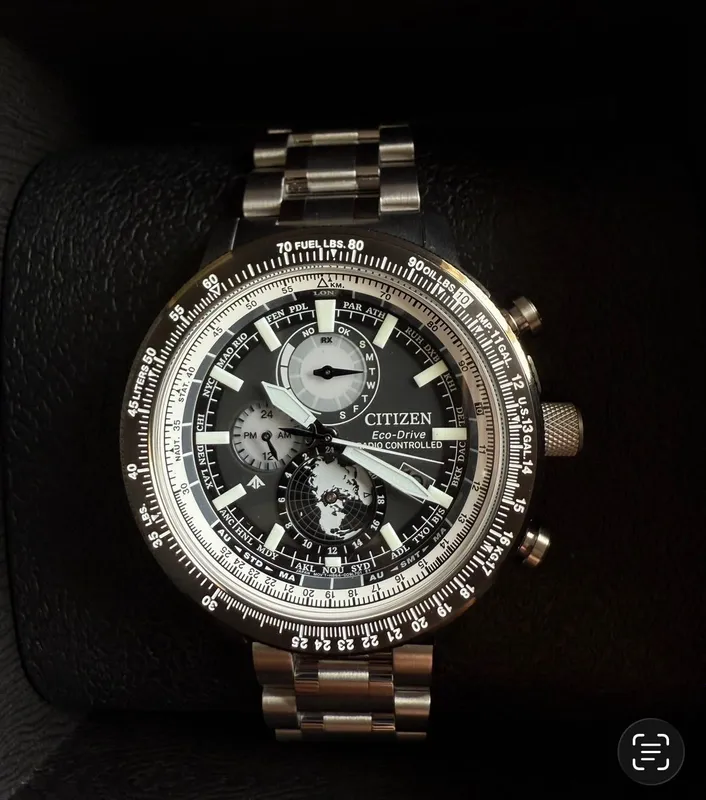 CITIZEN Eco-Drive Geo Trekker — фото 2