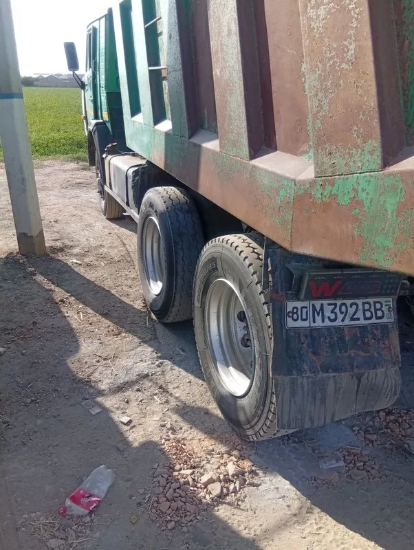 Kamaz yuk mashinasi sotiladi holati ideal 4