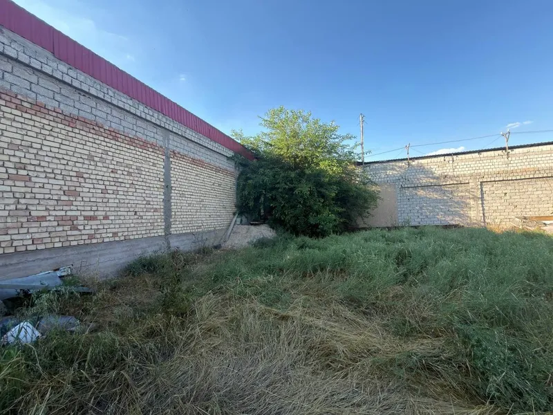 Uchaskaga er sotiladi uyni yarmi bosh er kadastri bor — фото 1