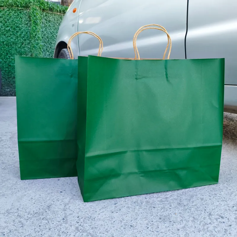 Kraft paketlar rangli tayyor 4 Kraft paketlar rangli tayyor 4