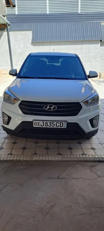 Hyundai Creta 1.6 атмосферный сотилади