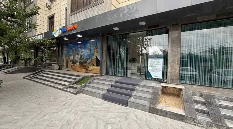 Chilonzor sud birinchi liniya 45kv.m euro remont tayor arendator bor 1