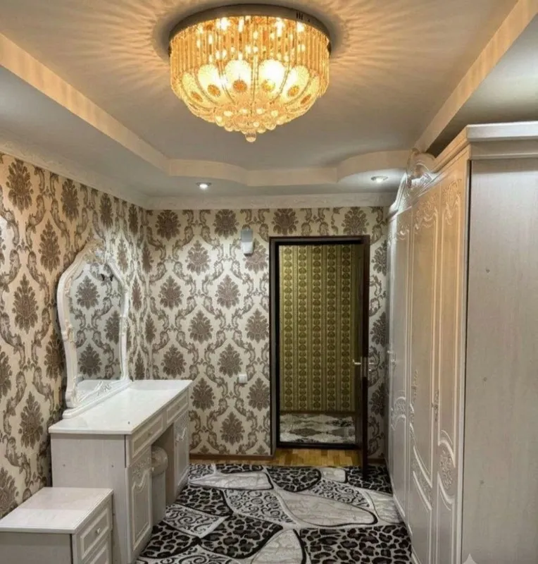 2-комнатная квартира, 60 м², 3/5 этаж (вторичка) 2