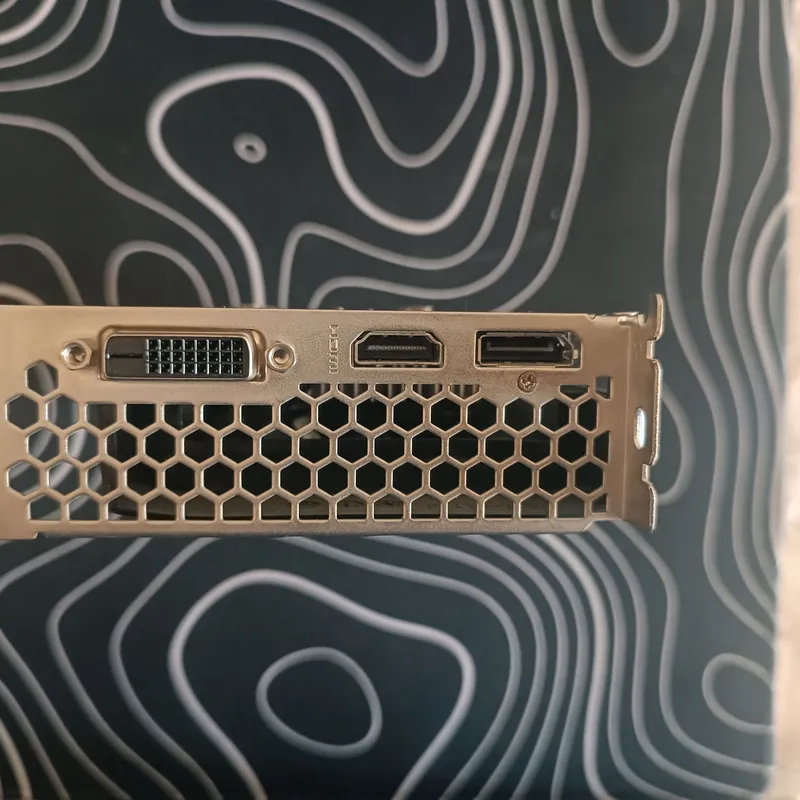 gtx 1050 ti 4 gb gddr 5 128 bit DVI HDMI DP 1
