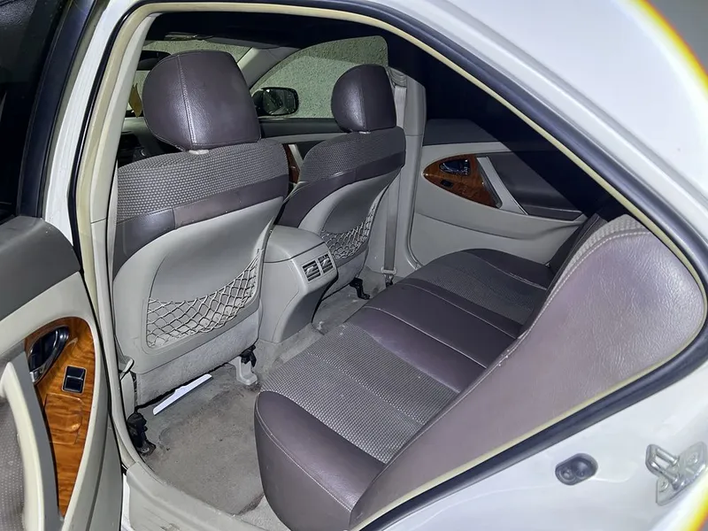 Tayota Camry srochnoo sotiladi aredagayam beriladi — фото 3