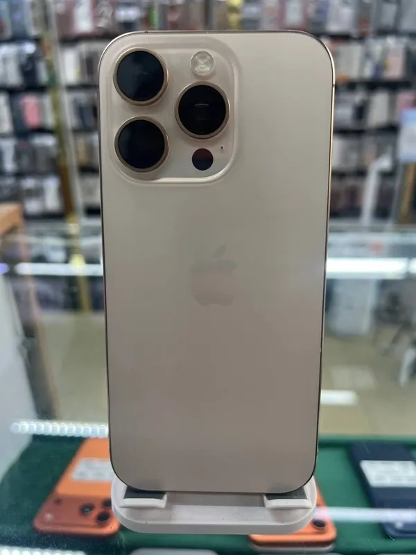 Iphone 15 Pro ..