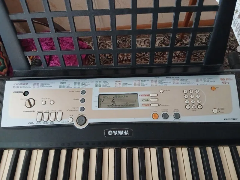 Продам синтезатор Yamaha. — фото 1