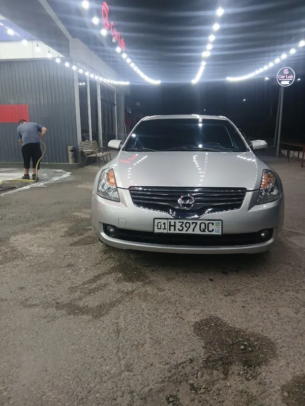 Nissan Altima 2008