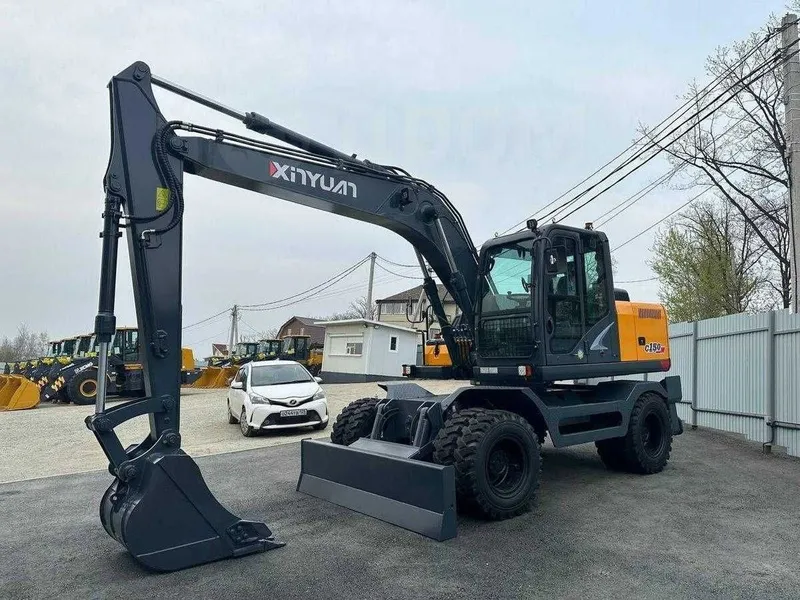 Экскаватор XINYUAN C150W — фото 3