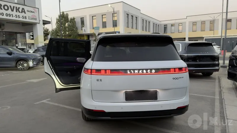 Lynk&co 900 2.0 turbo 5 Lynk&co 900 2.0 turbo 5