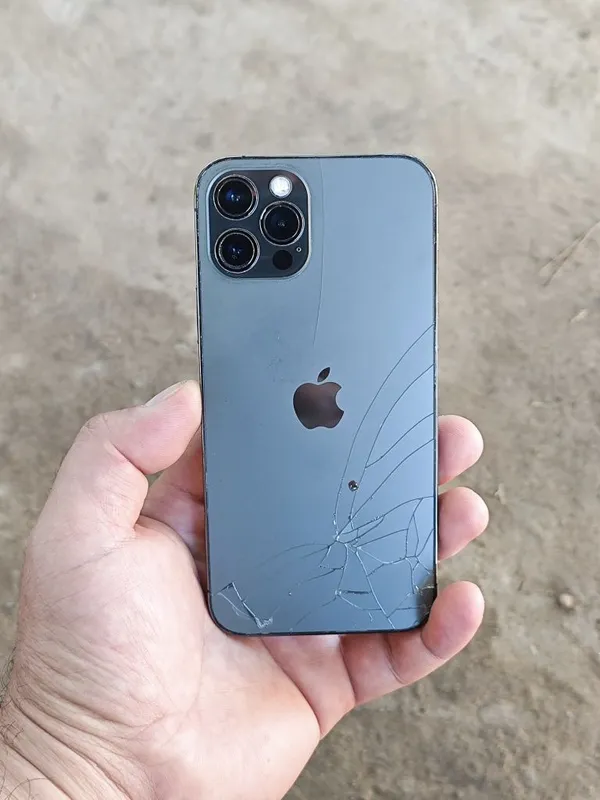 Iphone 12 pro. Bypass qilingan. No sim 2
