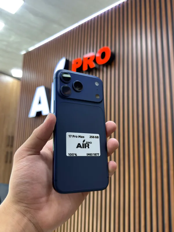 Iphone 17 promax 256Gb Blue