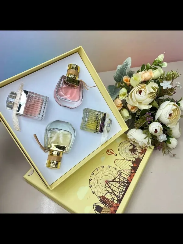 CHLOE MINI PARFYUM SET 4 IN 1