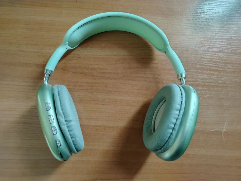 Headphone sotiladi 3 Headphone sotiladi 3