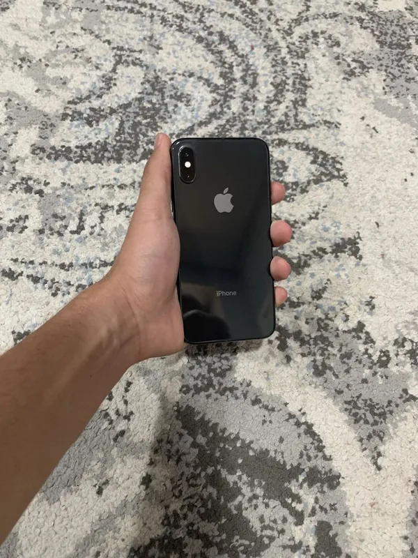 Iphone xs sotiladi