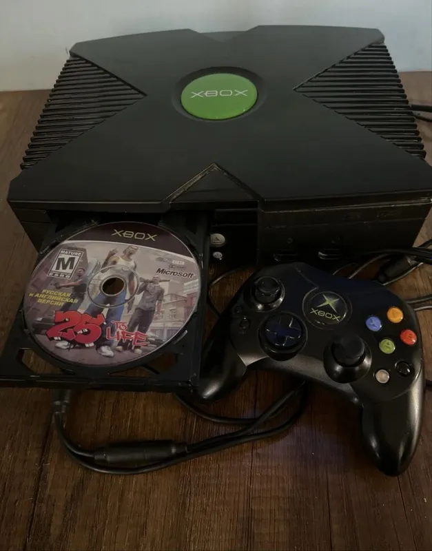 XBOX sotiladi aybi yoq 1 XBOX sotiladi aybi yoq 1