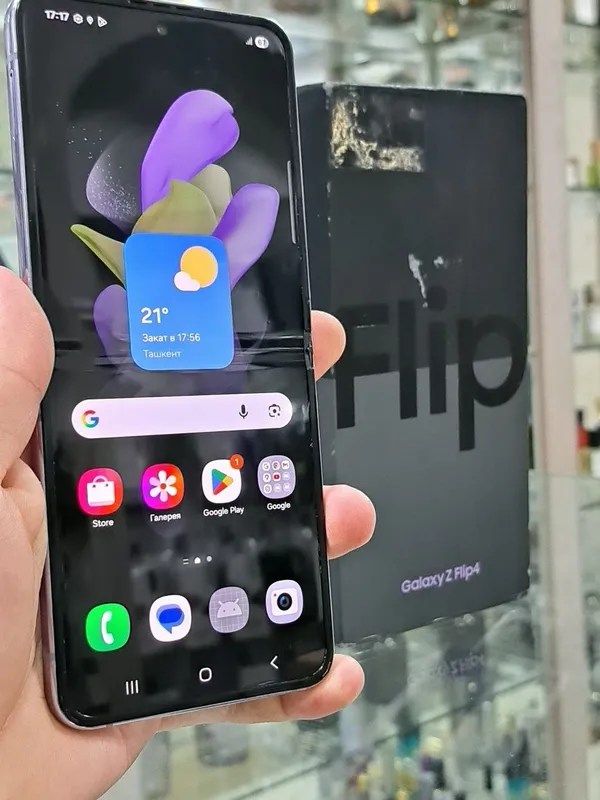 Samsung Z Flip4 память 8/256GB 1 Samsung Z Flip4 память 8/256GB 1