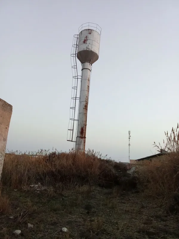 Продается водонапорная башня б/у 42 куб. Высота 16 метров. — фото 3