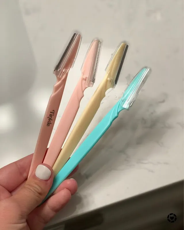 3-pack Brow Razors Pink — фото 3