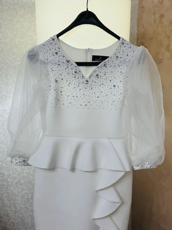 Стильное вечернее платье — фото 1