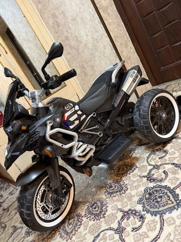 mototsikl elektroni sotiladi srochno