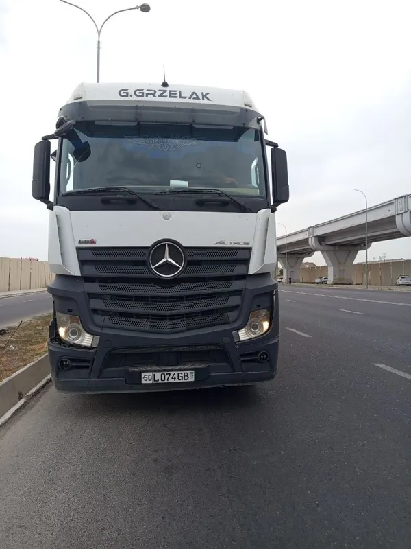 Mersedes actros euro6 sotiladi 2013