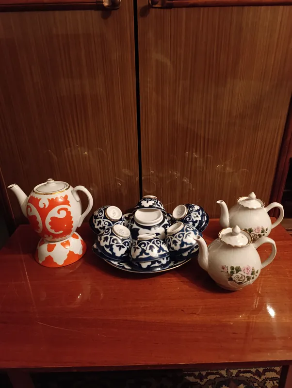 Чайники,касушка,пиалушки