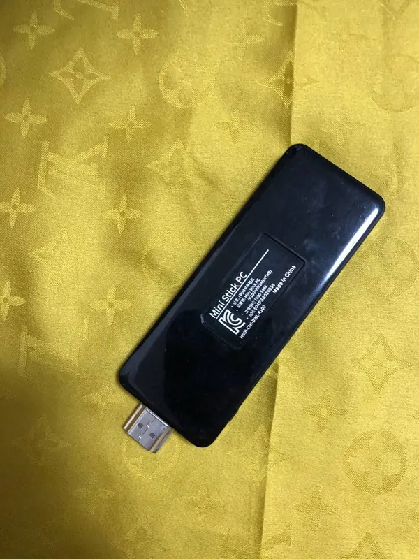 Assalom alekum Mini Kompyuter Sotiladi Windows 2Gb Ozu — фото 1
