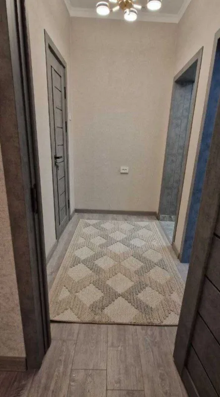 2 xonali kvartira, 45 m2, Yakkasaroy 7