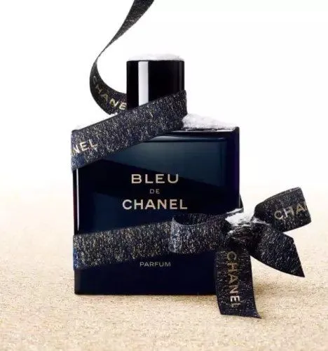 BLUE DE CHANEL erkaklar talabiga asosan