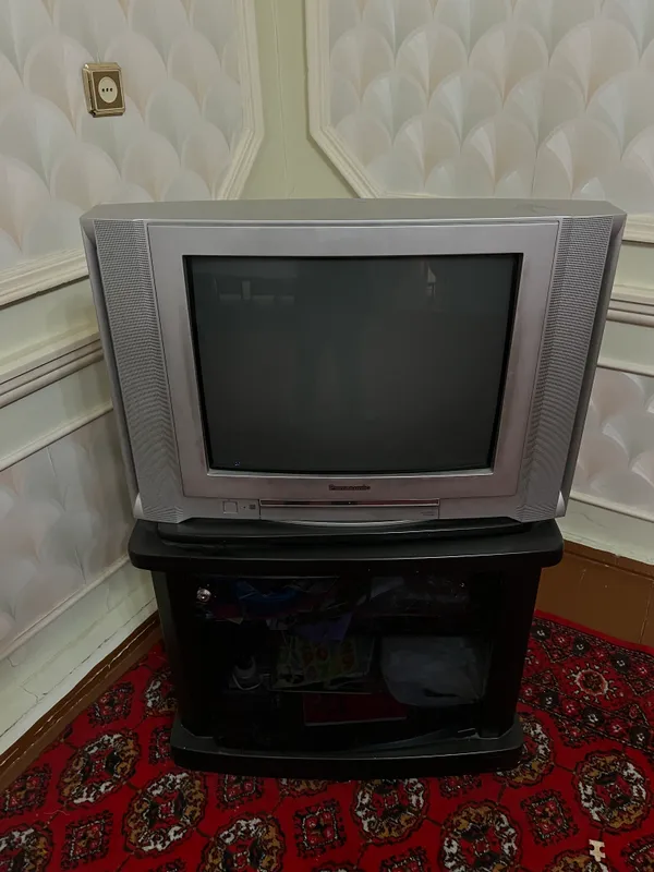 Продается телевизор — фото 1